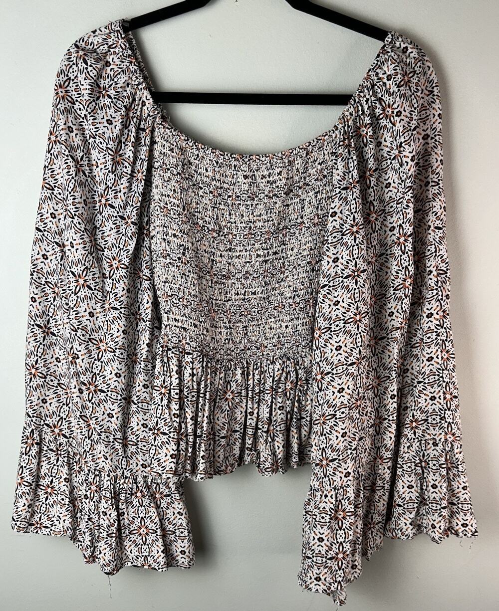 Rockin C Womens Bohemian Smocked Ruffle Oversized Sleeve Blouse Cropped Sz XL